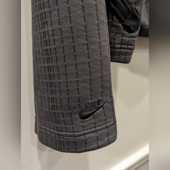 Nike Tech Pack Pullover Sweatshirt Bell Sleeves Loose Fit Grey Size Large NWT - Picture 5 of 7